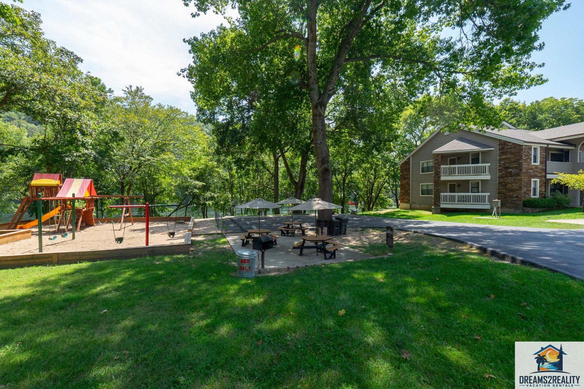 3Br Condo With Lake View - Trout Fishing - Playground - 2 Pools - Free Tickets Included - Pr69-9 布蘭森 外观 照片